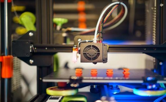 close up image of 3d printer