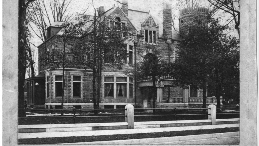 Greenstone Apartments / George Arnold Greenstone Apartments / George Arnold