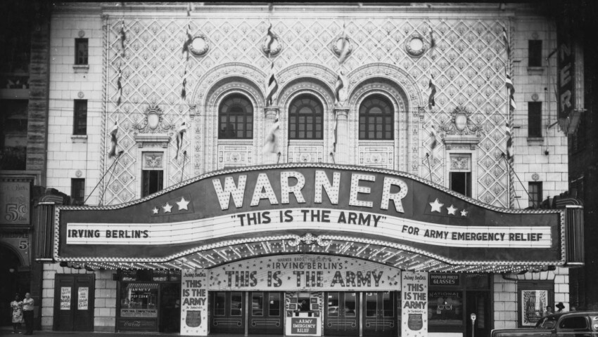 Theaters & Playhouses Theaters & Playhouses